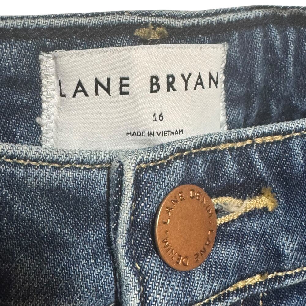 Lane Bryant Mid Rise Boyfriend Jeans Medium Wash 16 - Picture 2 of 3